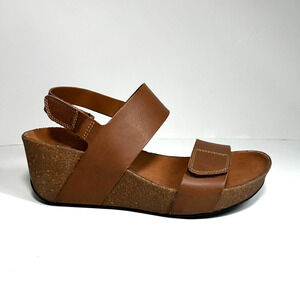 Clarks Sandals Aurielle Fin Wedge Cork Comfort Womens Tan Size 9M US